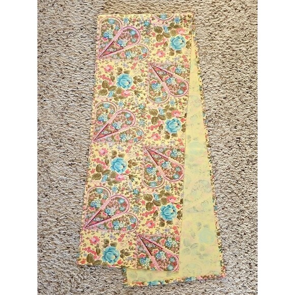 April Cornell Table Runner Cotton Spring Floral Pink Romantic Boho Garden Party - Picture 9 of 11